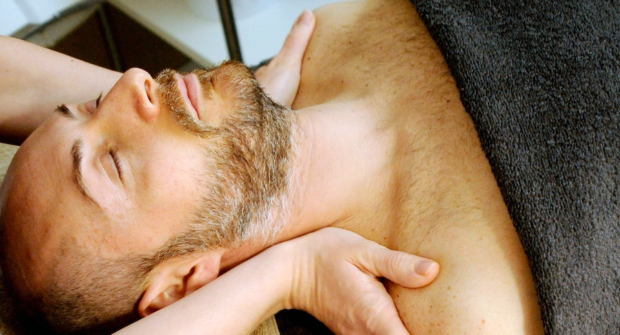 Massage und Tee bei BPH